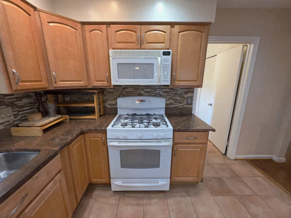 8120 PAISLEY PLACE Potomac, MD 20854