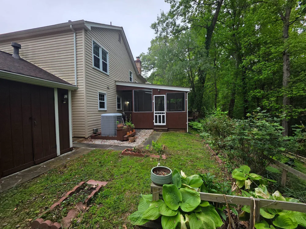 8120 PAISLEY PLACE Potomac, MD 20854