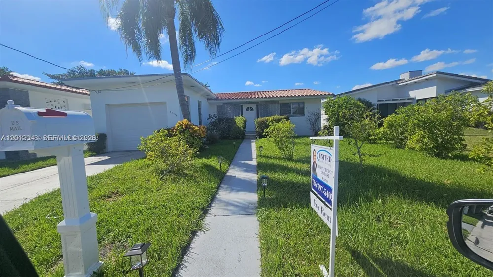 9356 Byron Ave Surfside, FL 33154