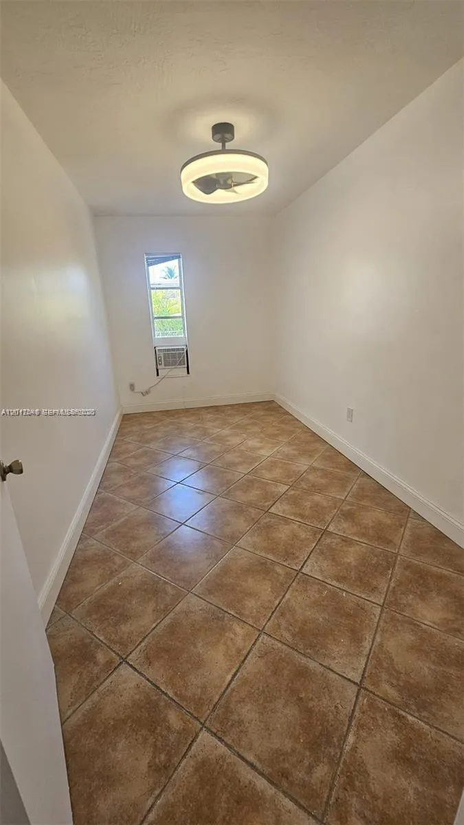 9356 Byron Ave Surfside, FL 33154