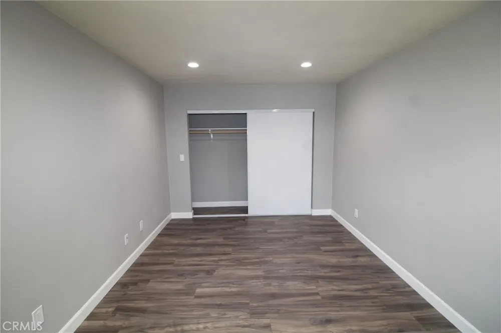 4986 Southern Avenue #E South Gate, CA 90280