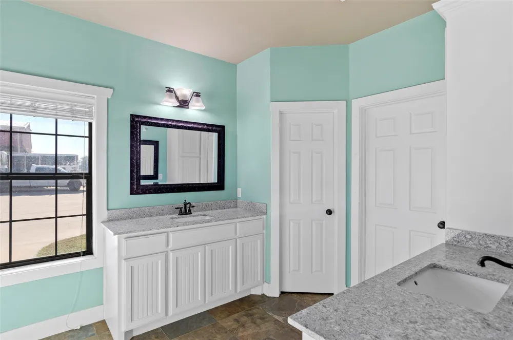 395 Yacht Club Road Oak Point, TX 75068