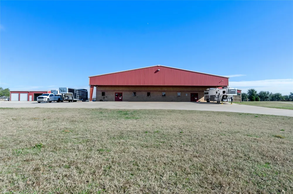 395 Yacht Club Road Oak Point, TX 75068