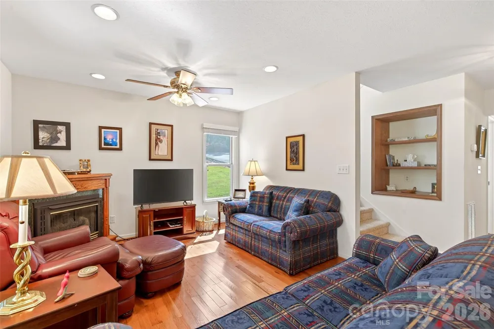 307 Blue Ridge Drive S #4 Marion, NC 28752
