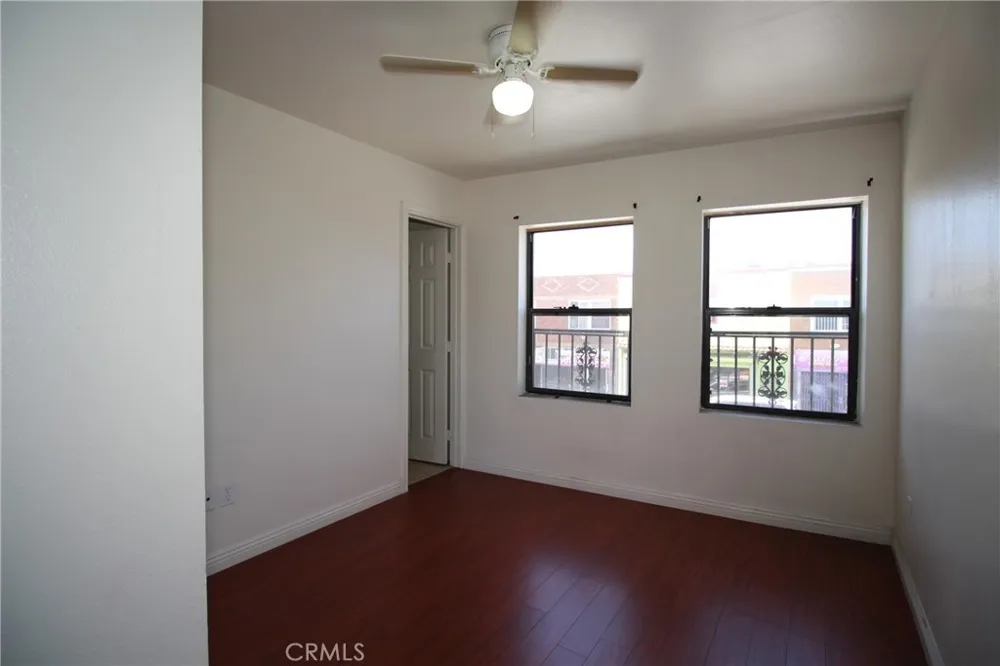 7914 Seville Avenue #B Huntington Park, CA 90255