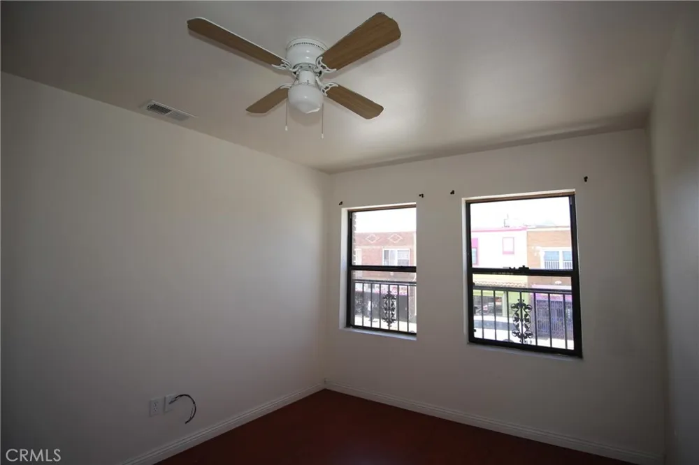 7914 Seville Avenue #B Huntington Park, CA 90255