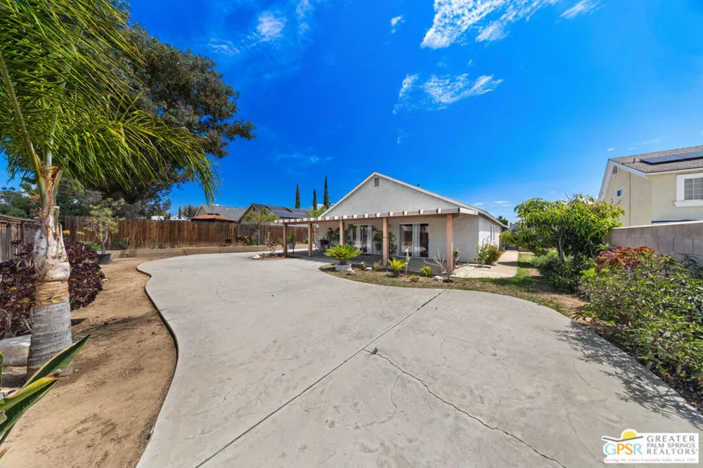 13525 Ninebark Street Moreno Valley, CA 92553