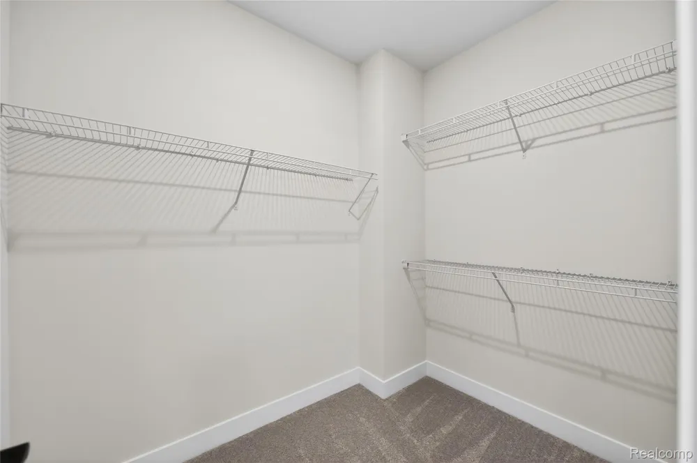 1458 Turner Drive #5 Commerce Charter Township, MI 48390