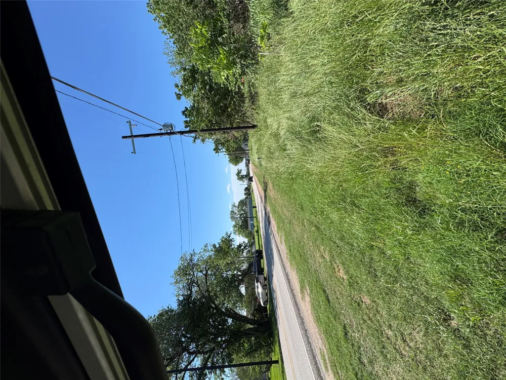 600 Gazley Street Smithville, TX 78957