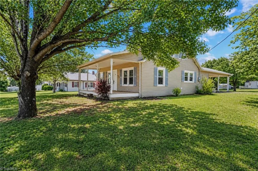 547 Austin Traphill Road Elkin, NC 28621
