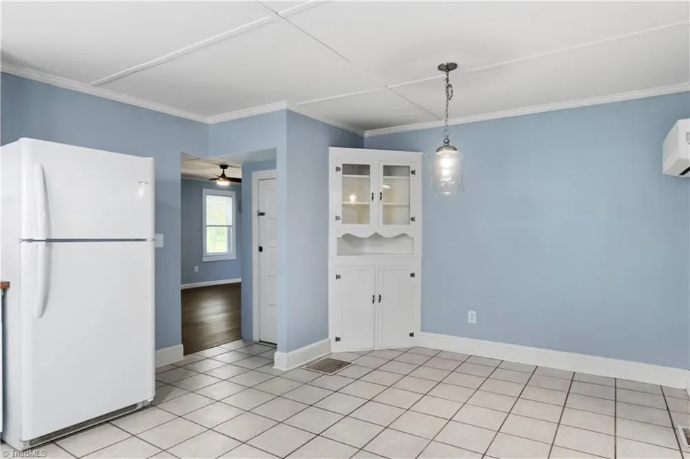 547 Austin Traphill Road Elkin, NC 28621