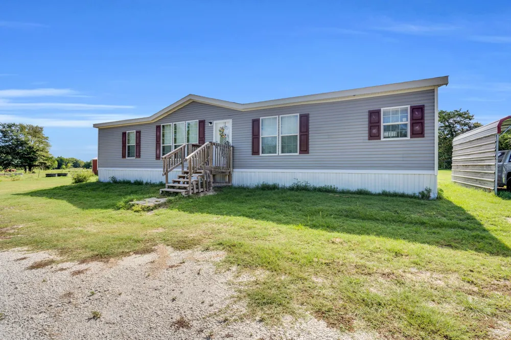 379 FM 80 S Teague, TX 75860
