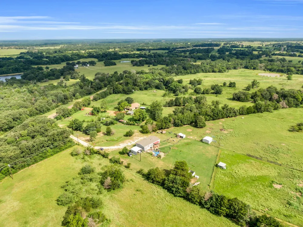 379 FM 80 S Teague, TX 75860