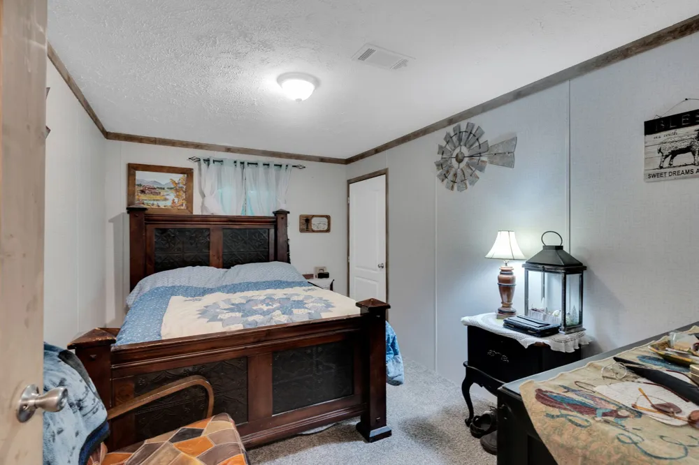 379 FM 80 S Teague, TX 75860