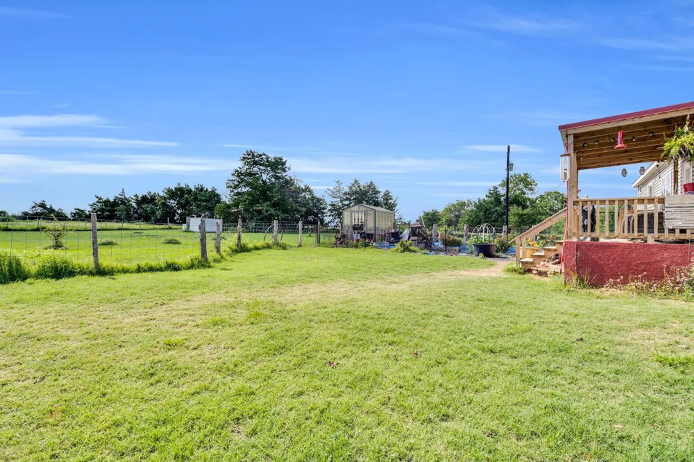 379 FM 80 S Teague, TX 75860