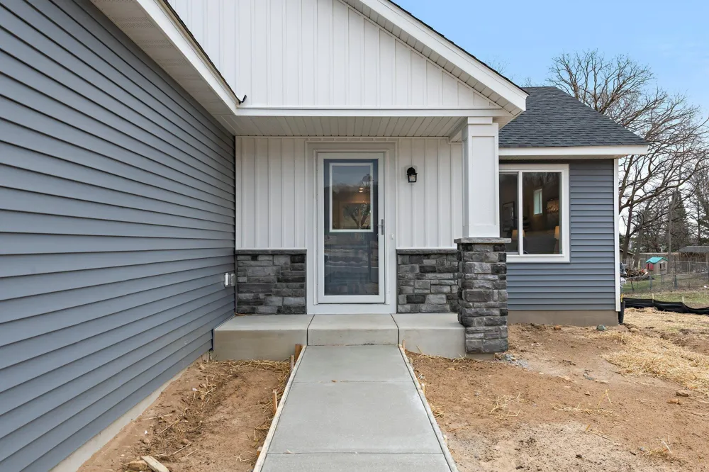 13 Kodiak Court North Mankato, MN 56003