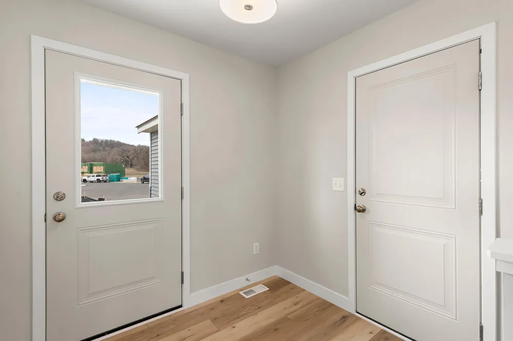 13 Kodiak Court North Mankato, MN 56003