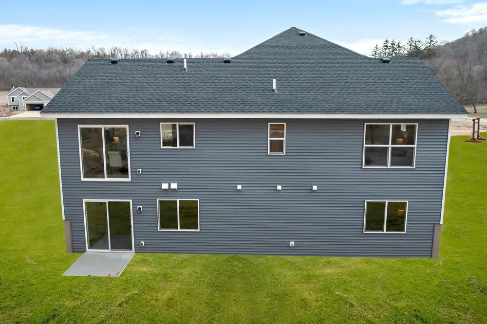 13 Kodiak Court North Mankato, MN 56003