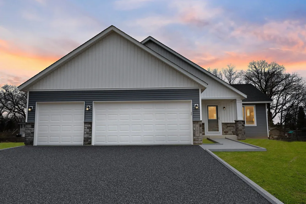 13 Kodiak Court North Mankato, MN 56003