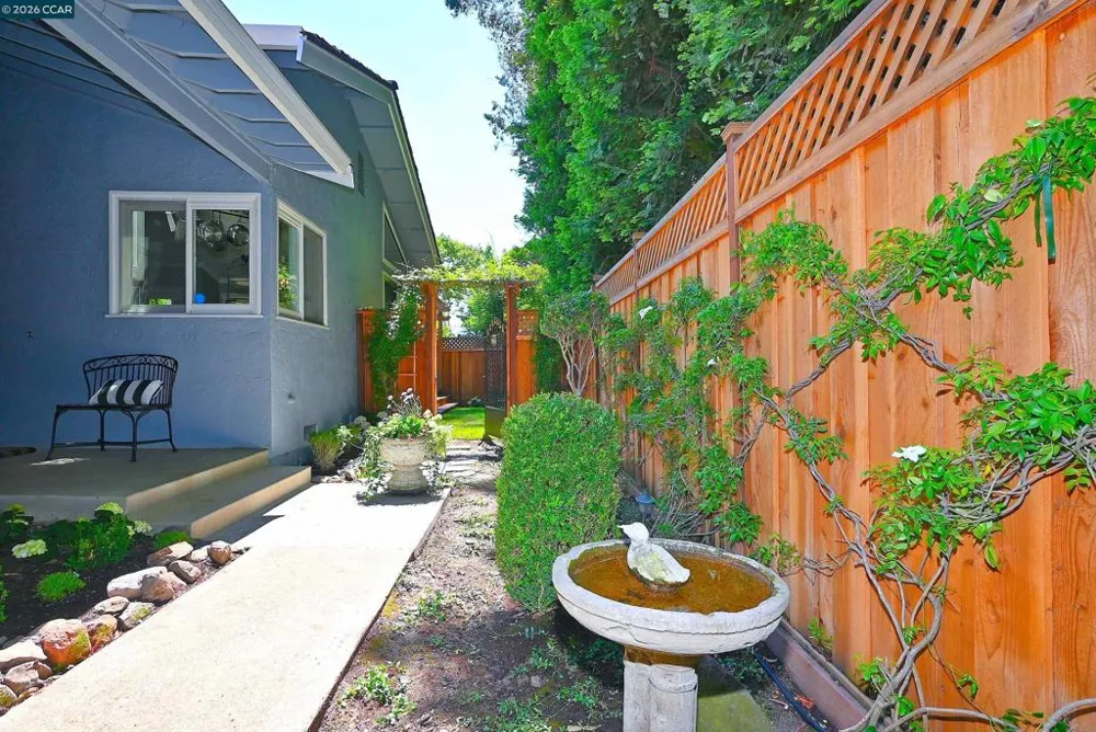 131 Shoshone Court Danville, CA 94526