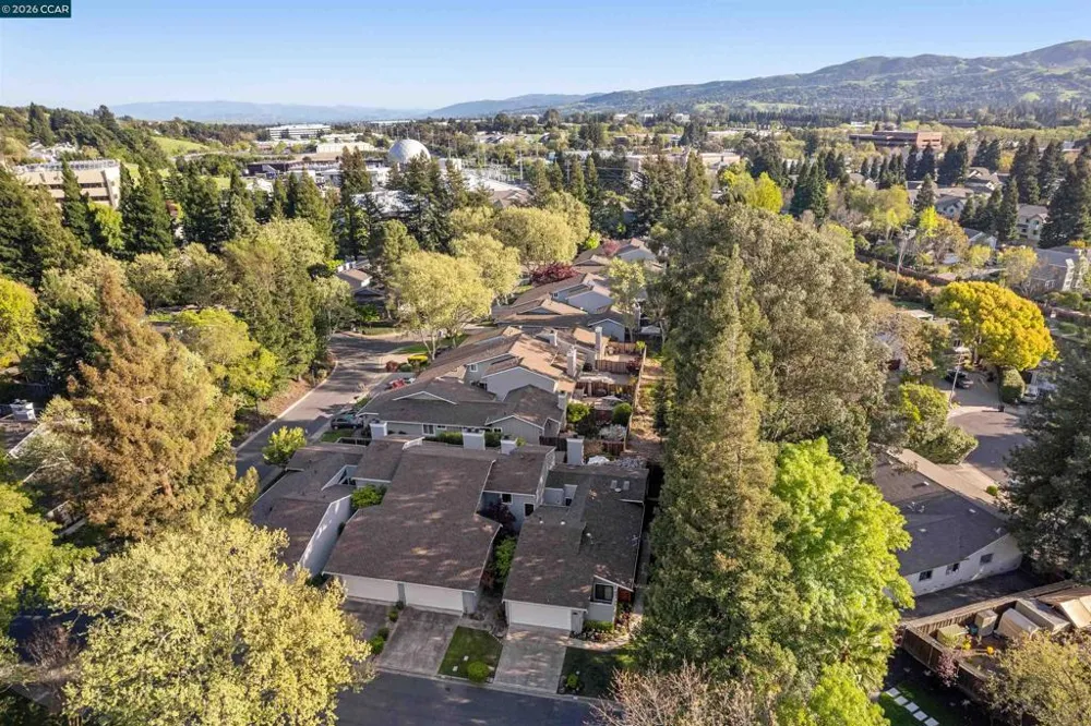 131 Shoshone Court Danville, CA 94526