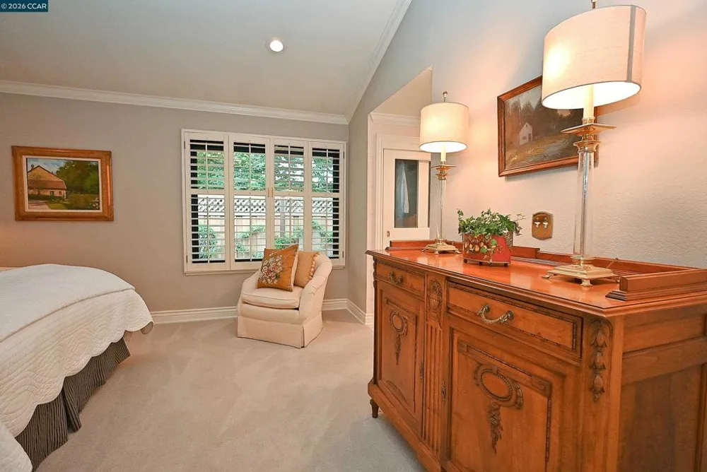131 Shoshone Court Danville, CA 94526