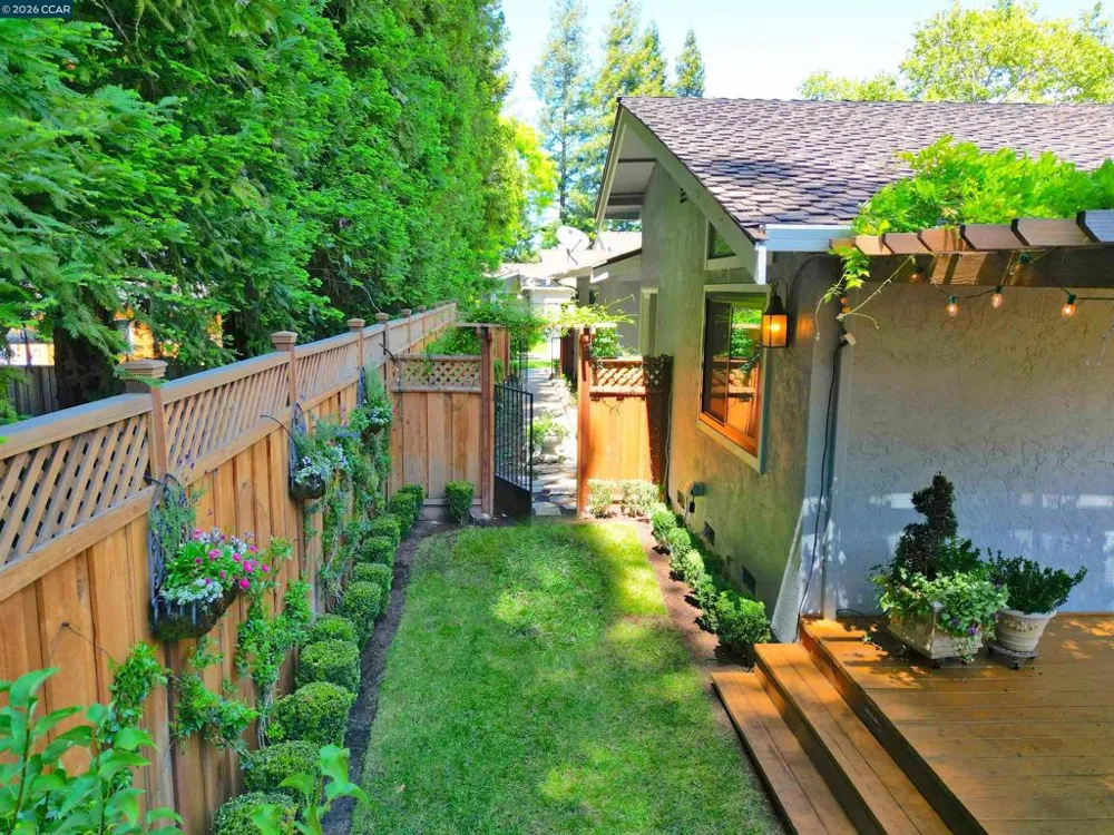 131 Shoshone Court Danville, CA 94526