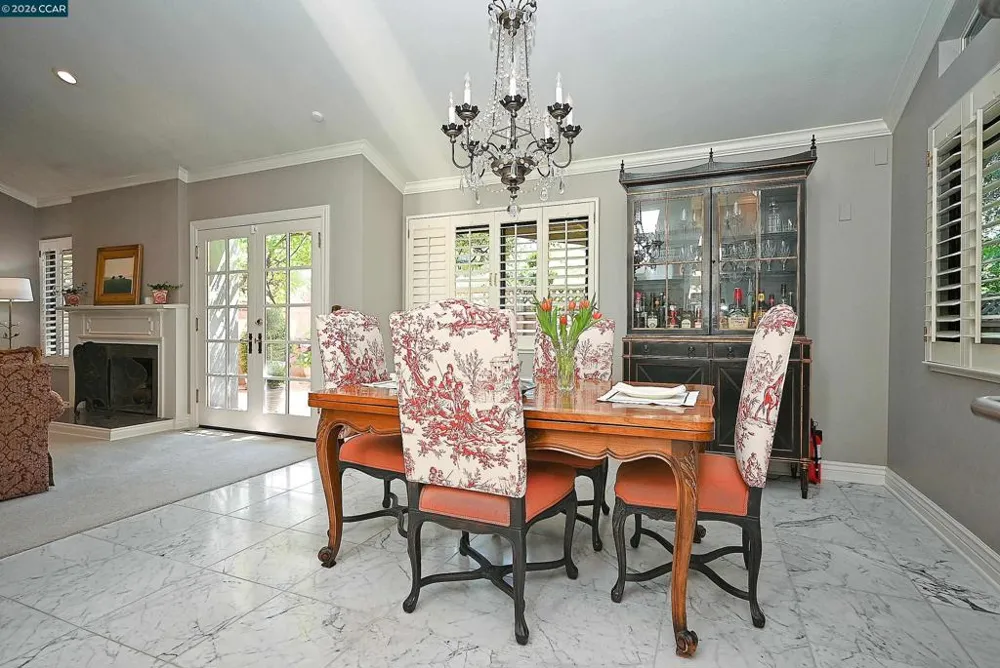 131 Shoshone Court Danville, CA 94526