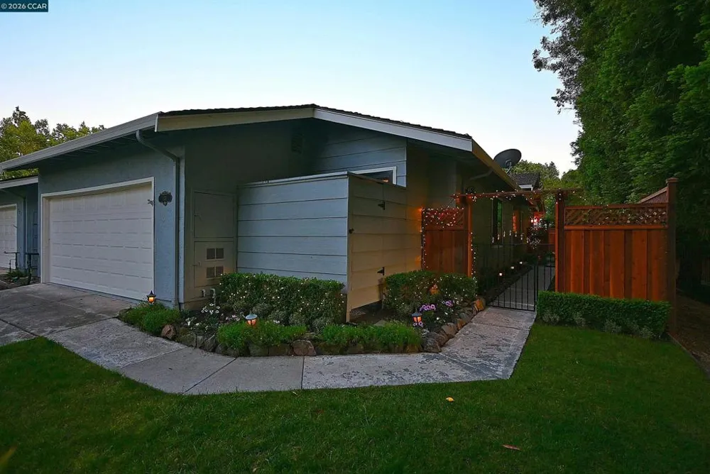 131 Shoshone Court Danville, CA 94526