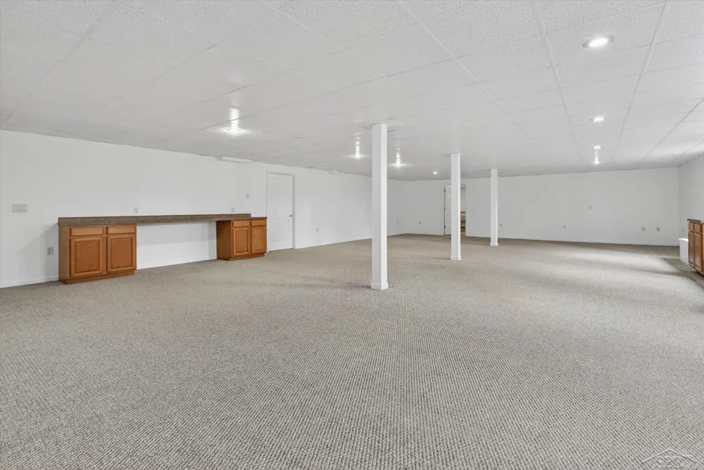 11087 Pierce Road Tittabawassee Township, MI 48623