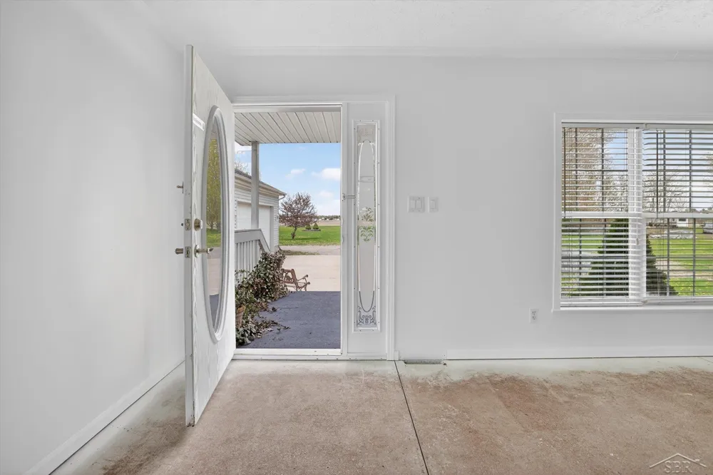 11087 Pierce Road Tittabawassee Township, MI 48623