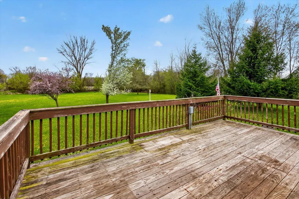 11087 Pierce Road Tittabawassee Township, MI 48623
