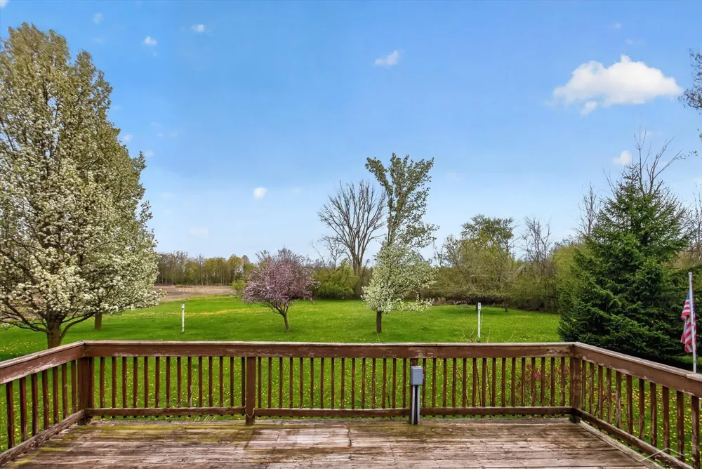 11087 Pierce Road Tittabawassee Township, MI 48623