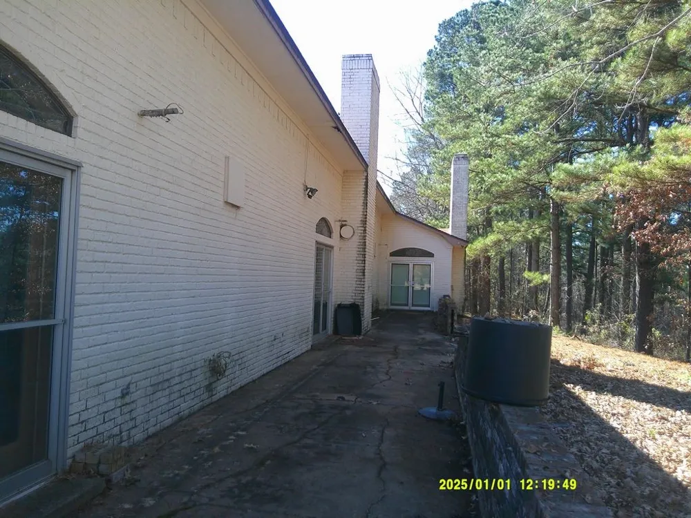 3726 County Road 4284 Simms, TX 75574