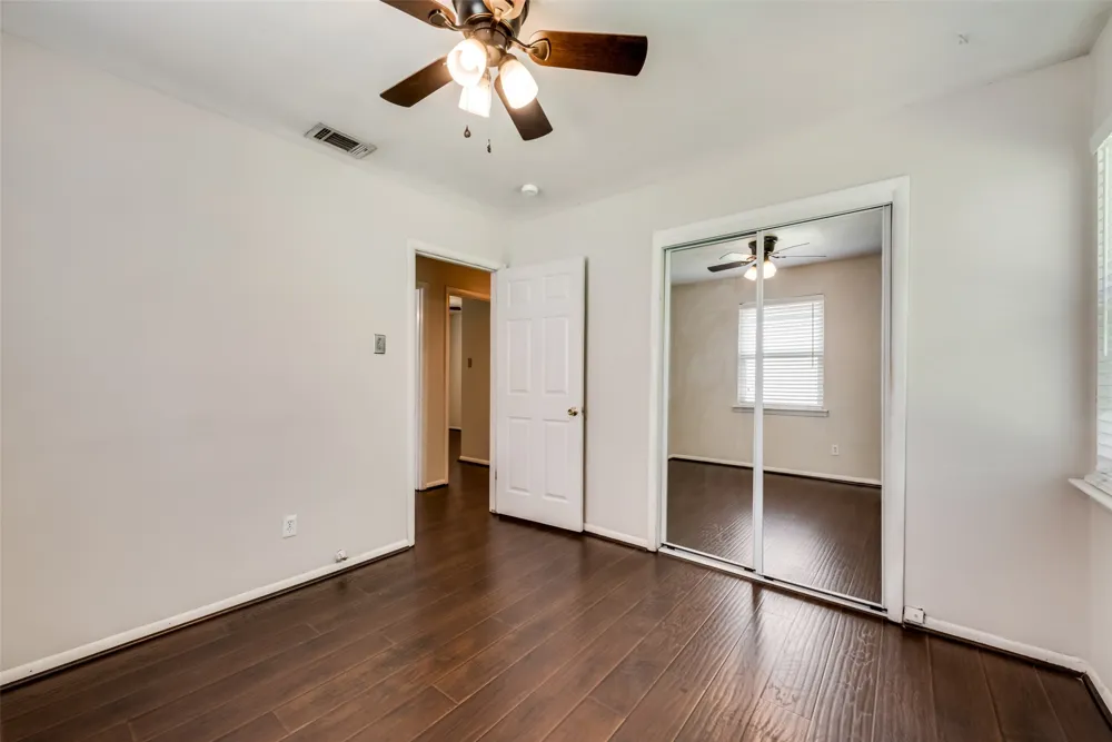 438 Daniel Street Richardson, TX 75080