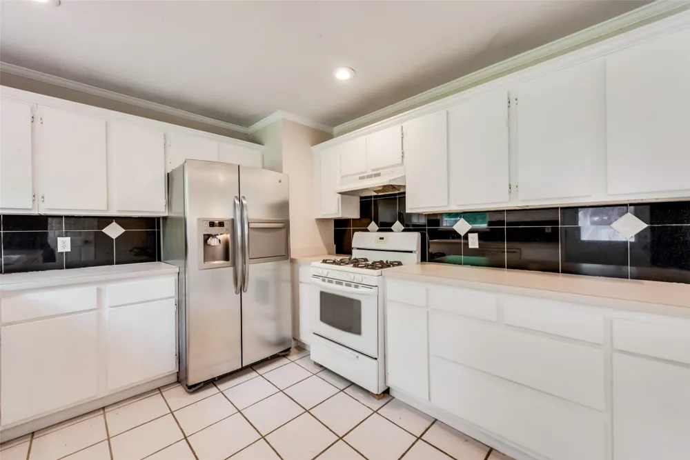 438 Daniel Street Richardson, TX 75080