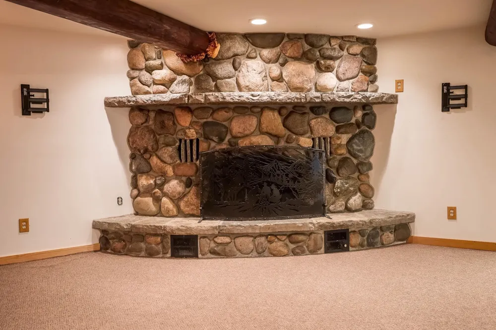 6340 Wolf Road Burnside Township, MI 48416