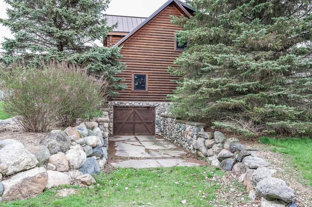 6340 Wolf Road Burnside Township, MI 48416