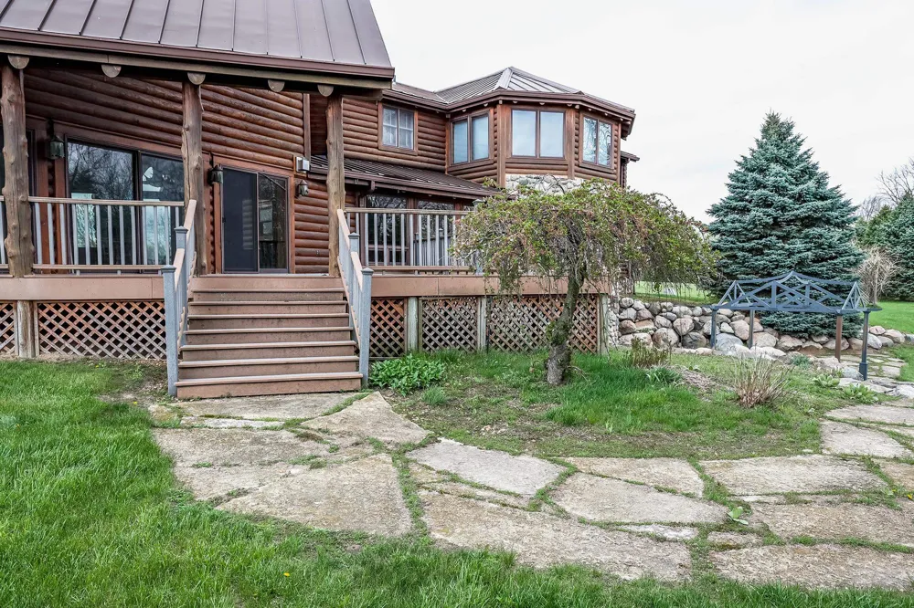 6340 Wolf Road Burnside Township, MI 48416