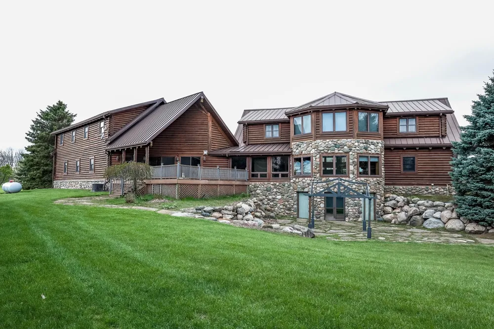 6340 Wolf Road Burnside Township, MI 48416