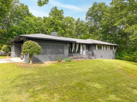 244 Forest Hill Road SW