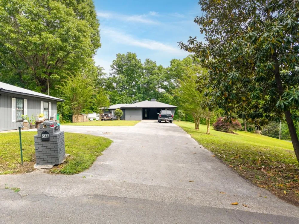 244 Forest Hill Road SW Dalton, GA 30720