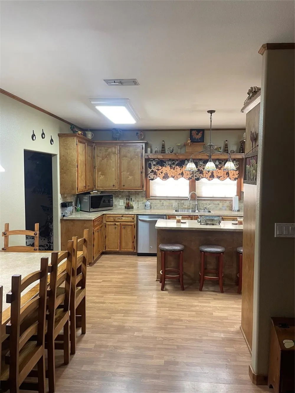 3393 State Highway 111 E Yoakum, TX 77995