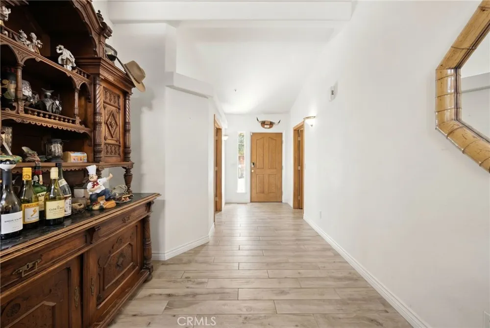 35675 Peppertree Agua Dulce, CA 91390