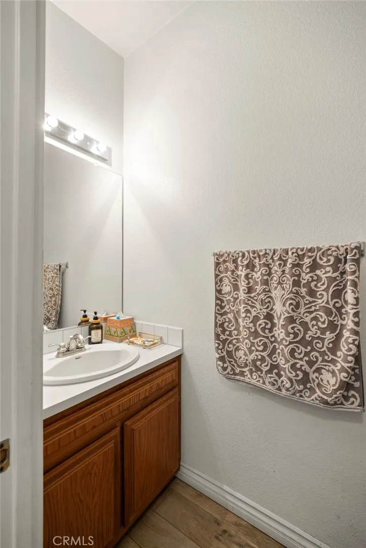 35675 Peppertree Agua Dulce, CA 91390