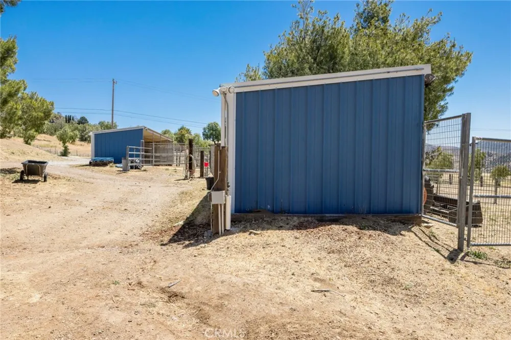 35675 Peppertree Agua Dulce, CA 91390