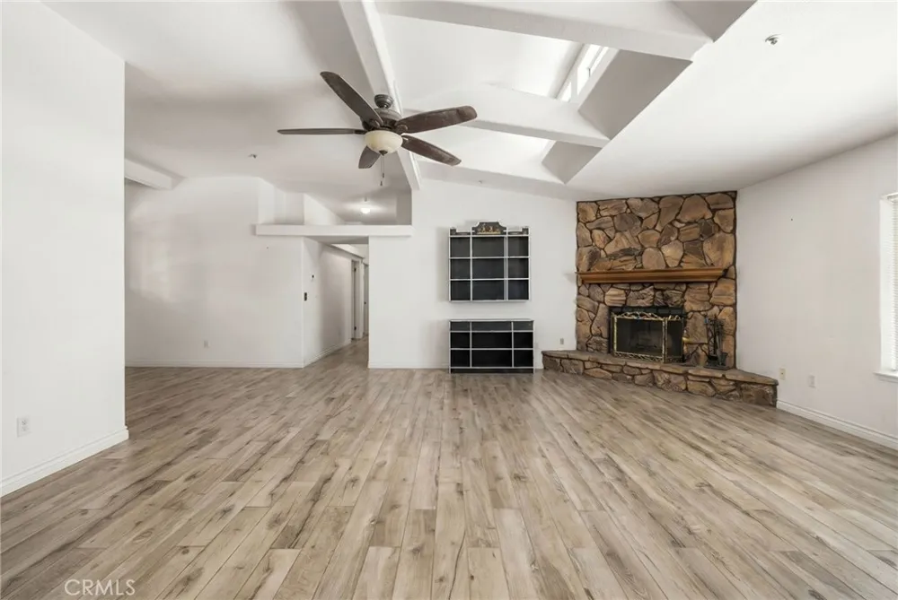 35675 Peppertree Agua Dulce, CA 91390