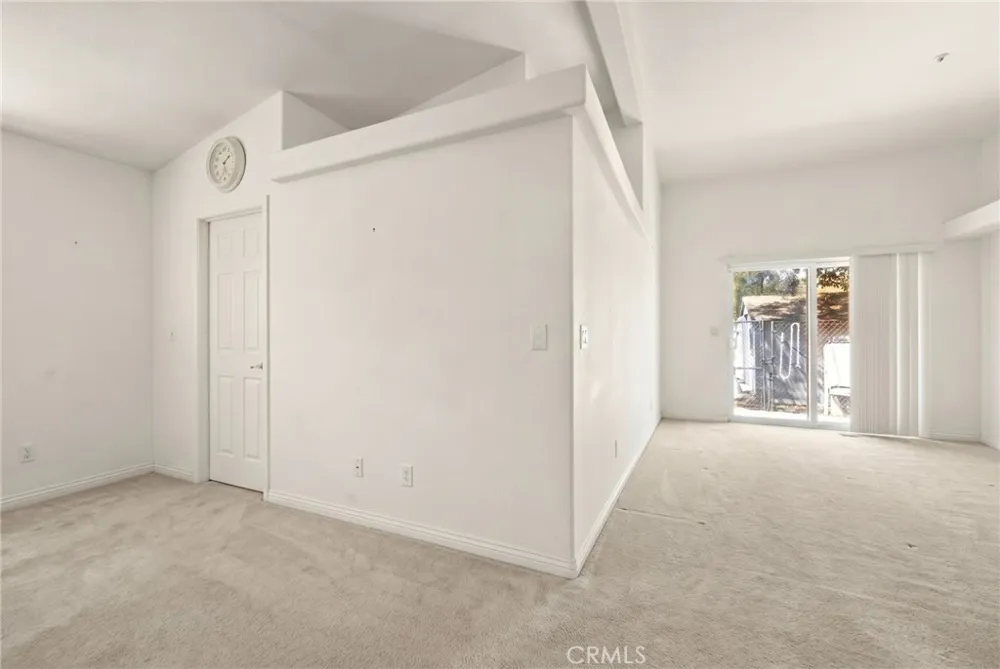 35675 Peppertree Agua Dulce, CA 91390