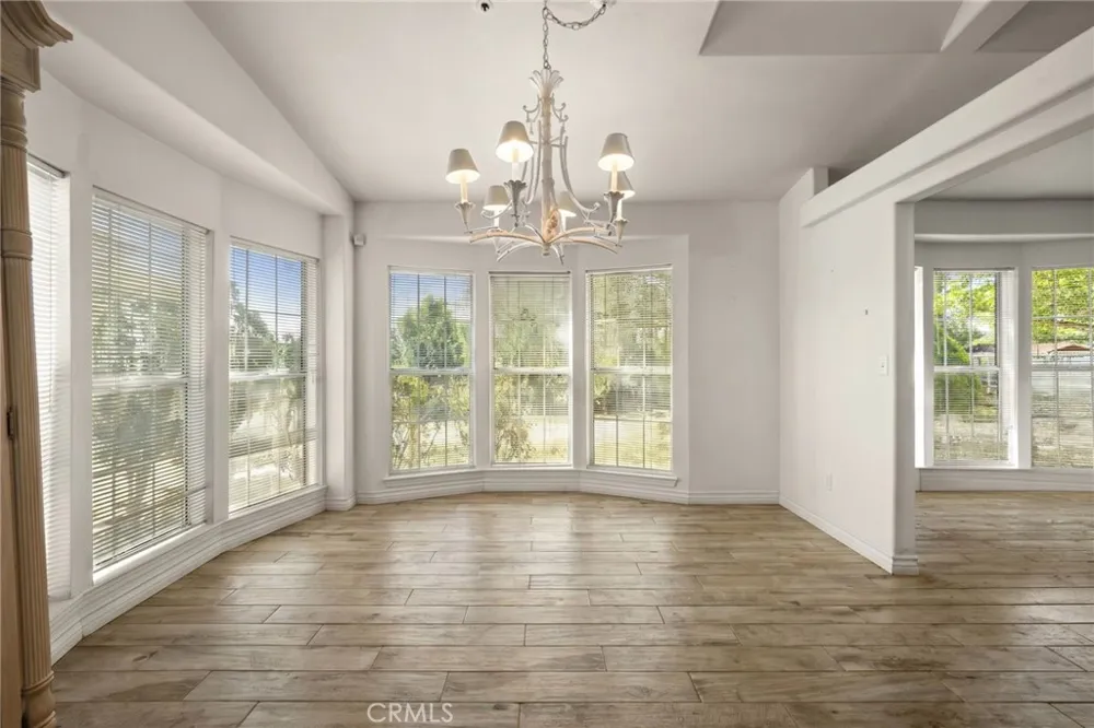 35675 Peppertree Agua Dulce, CA 91390