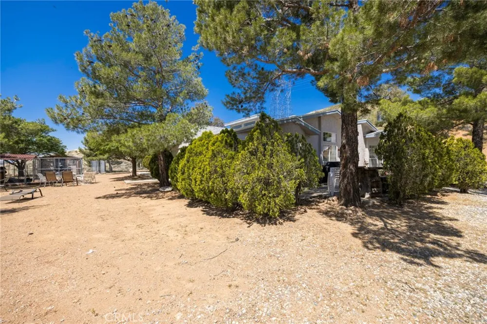35675 Peppertree Agua Dulce, CA 91390